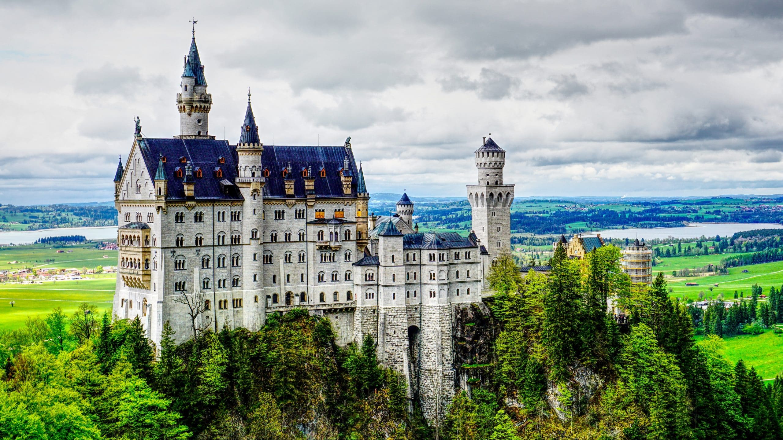7 Best Spots to Take Amazing Neuschwanstein Castle Photos